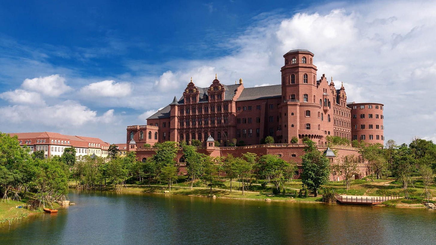 Huawei's Dongguan Campus is akin to a modern fairytale [photos] | Human  Resources Online