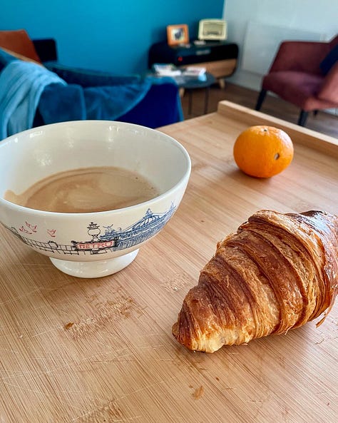 Breakfast scenes