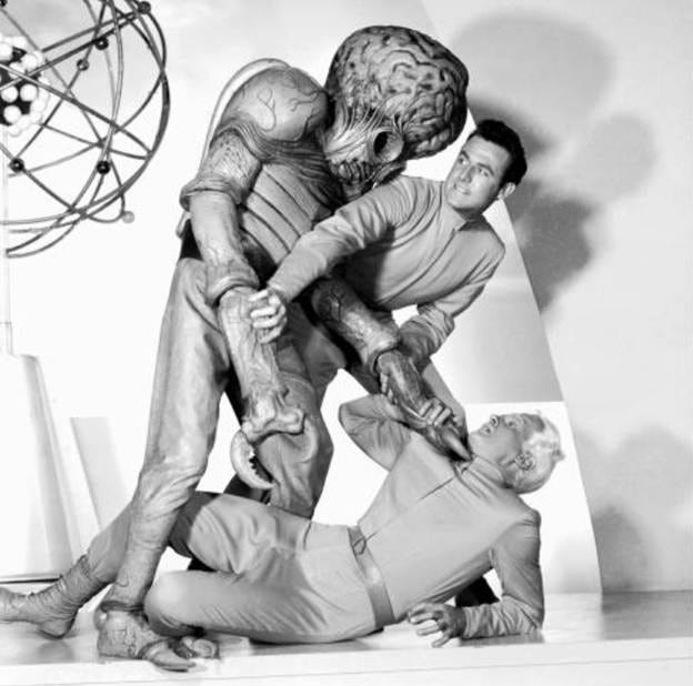 A group of men in space suits

AI-generated content may be incorrect.