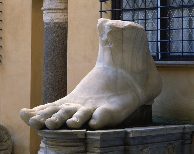 Colossal foot of Constantine the Great (1024X813) : r/ancientrome