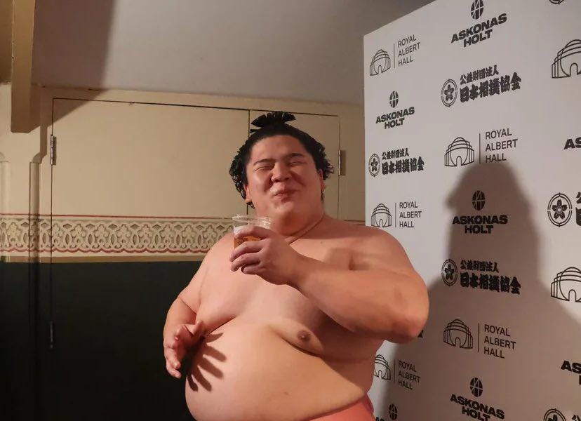 Height-Weight Scatterplot for November 2025 Grand Sumo Tournament