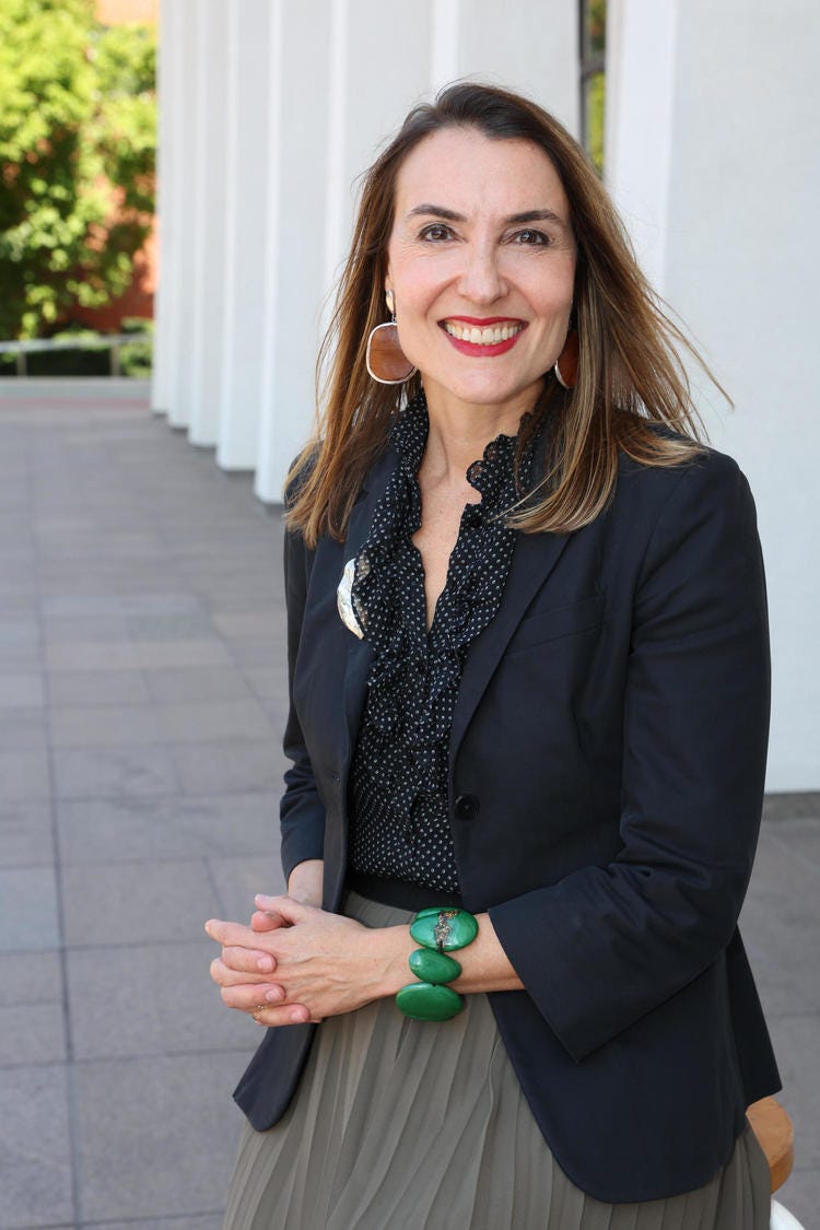 Headshot of Carolina G. Azevedo