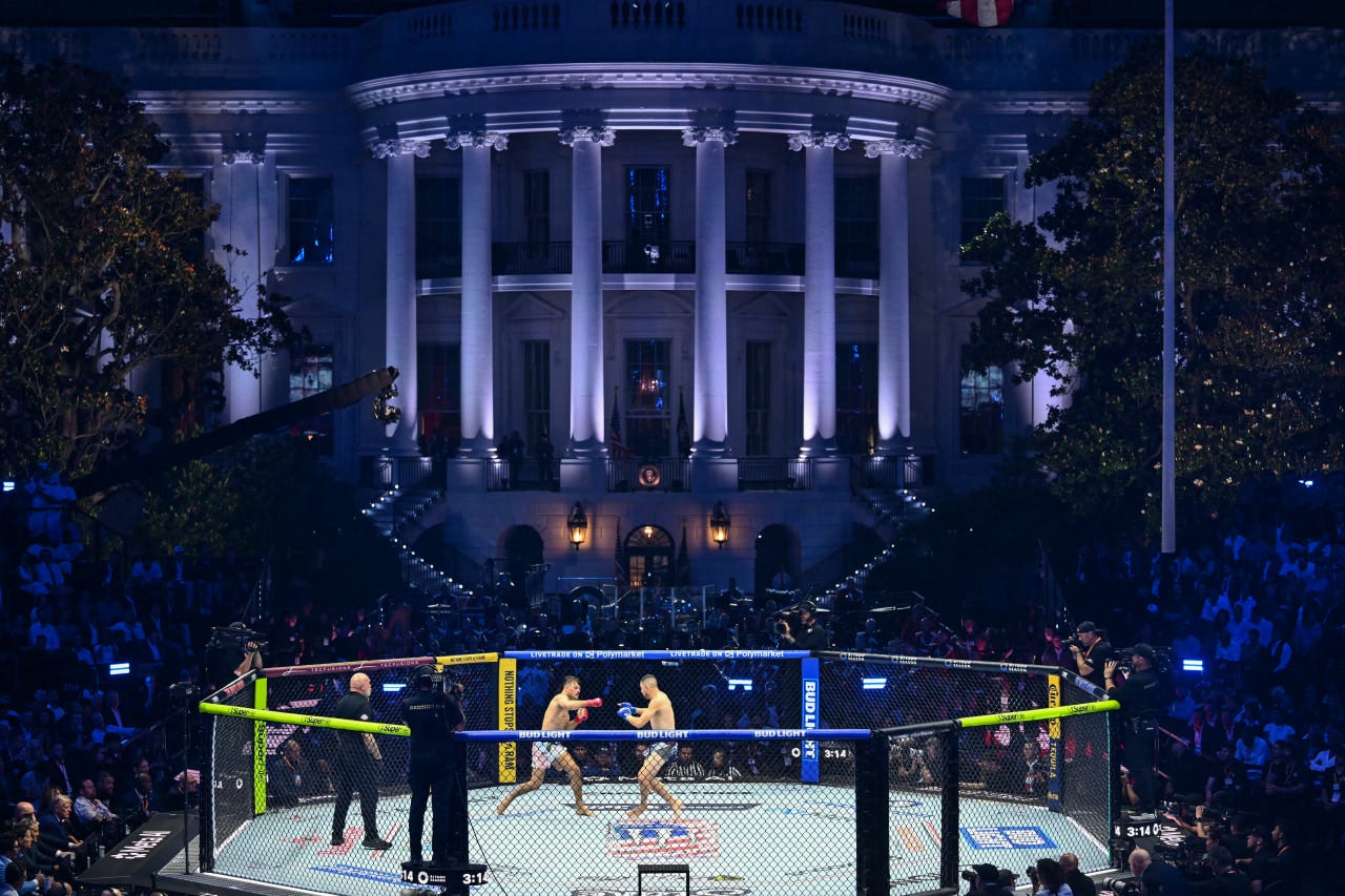 See Who Attended Trump's UFC Cage Fight on the White House Lawn - WSJ