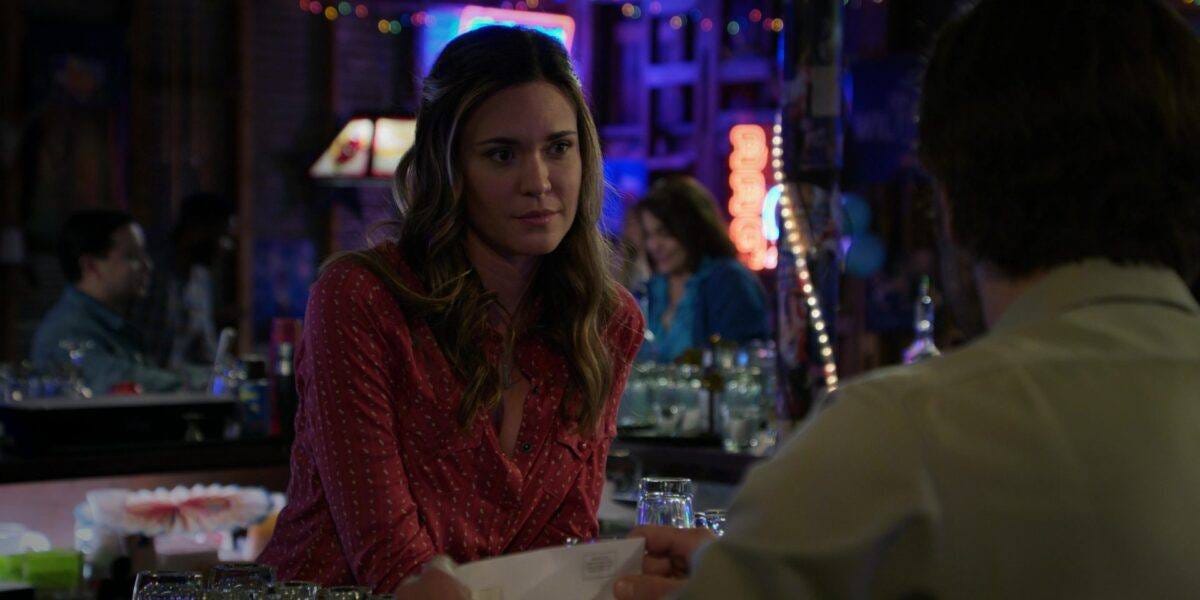 WAlker Geri telling Cordel Emily was the handyman WAlker Geri telling Cordel Emily was the handyman