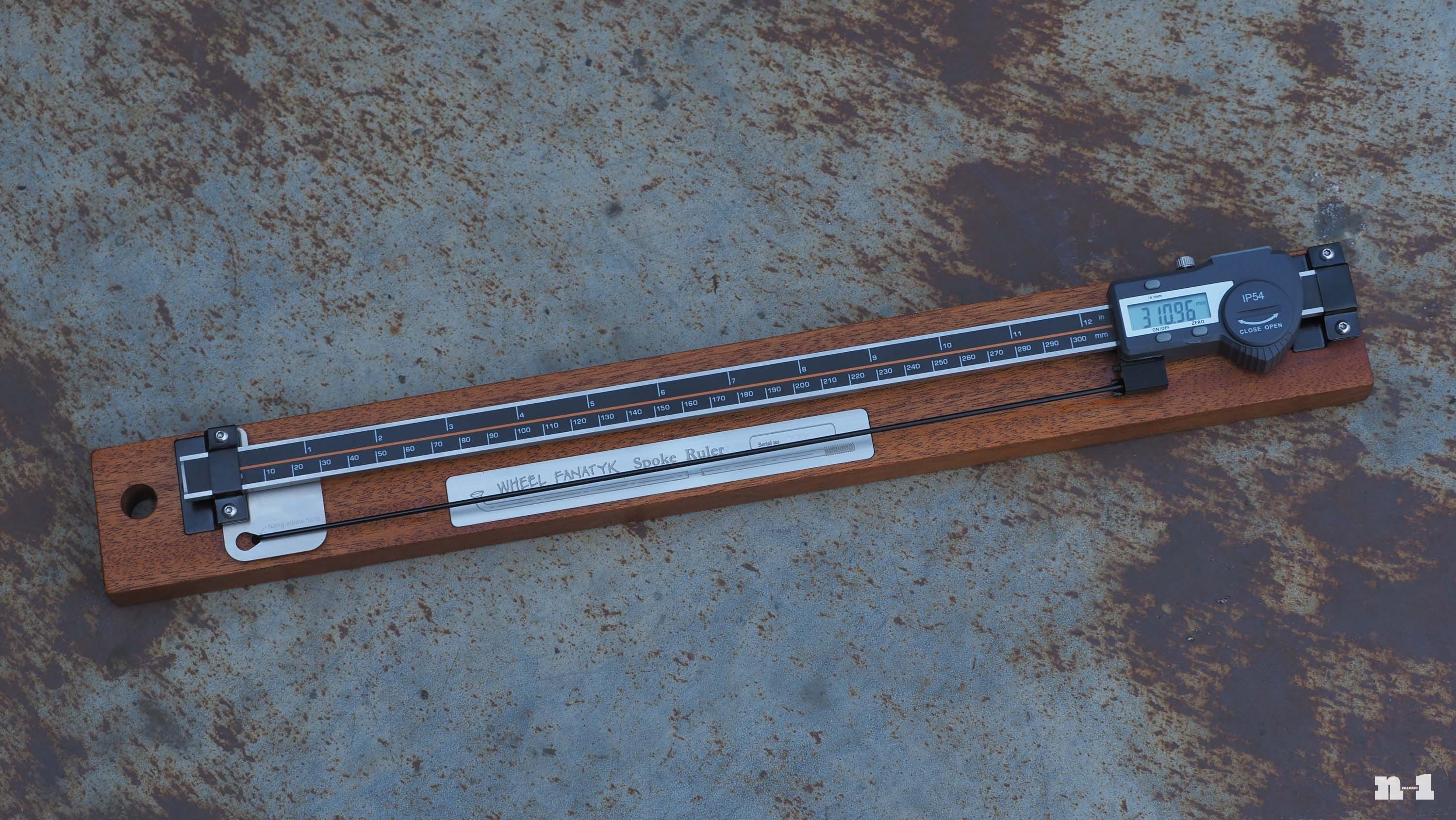 Wheel Fanatyk spoke measuring calipers