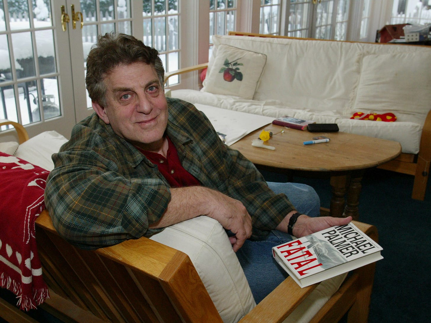 Book News: Medical Thriller Writer Michael Palmer Dies At 71 : The Two-Way  : NPR