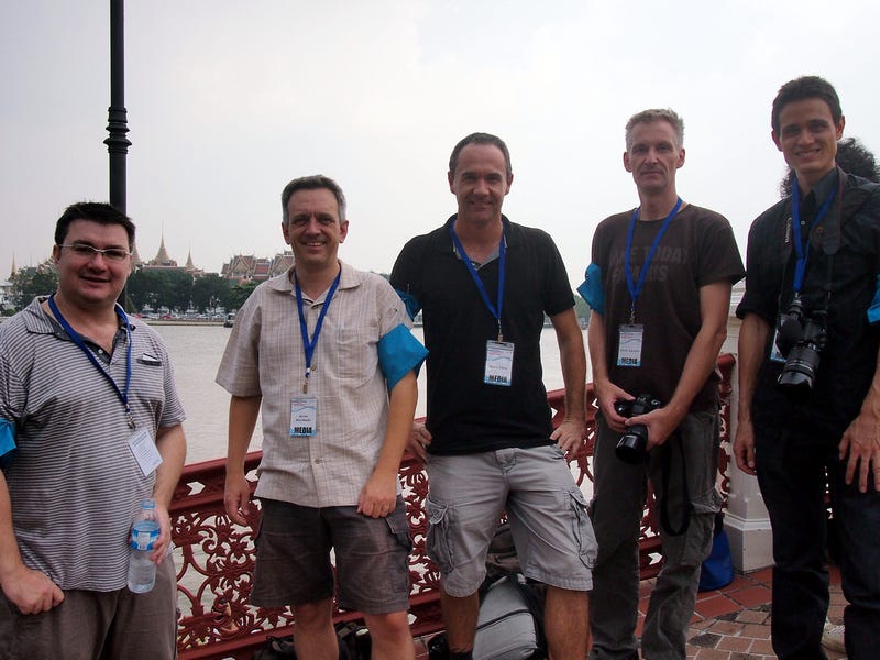 Royal Barge Procession bloggers