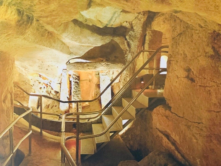 Hypogee The Hypogeum: Descending into the Long Lost Burial Temple of Malta