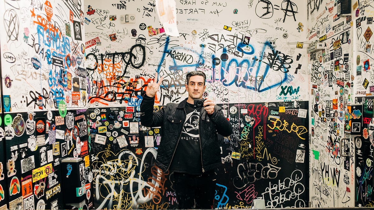 83e18ea6-132d-4e5a-ba85-