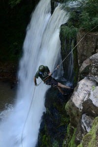 waterfall-rappelling-83162_1280