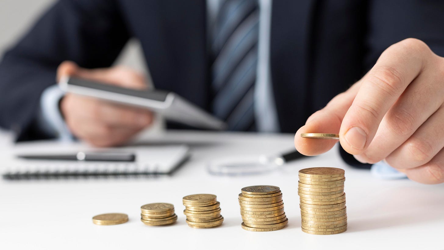 A retiree's guide to money management: 5 personal finance tips