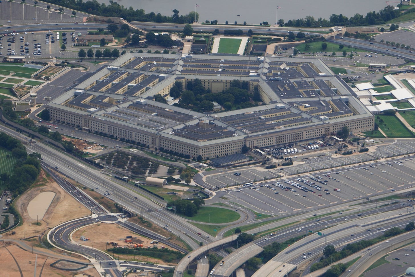 Pentagon breach exposed sensitive data on nearly 3 million people - ABC News Pentagon breach exposed sensitive data on nearly 3 million people - ABC News