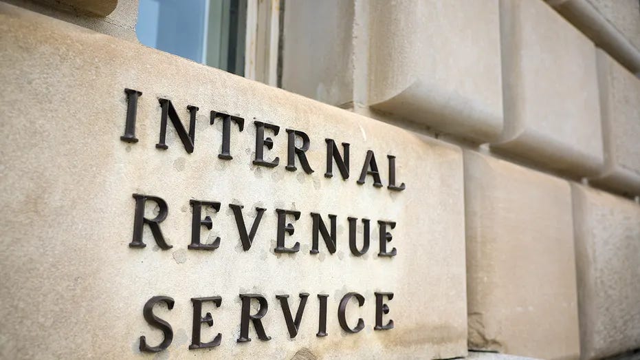 Imagen de la fachada del Internal Revenue Service
