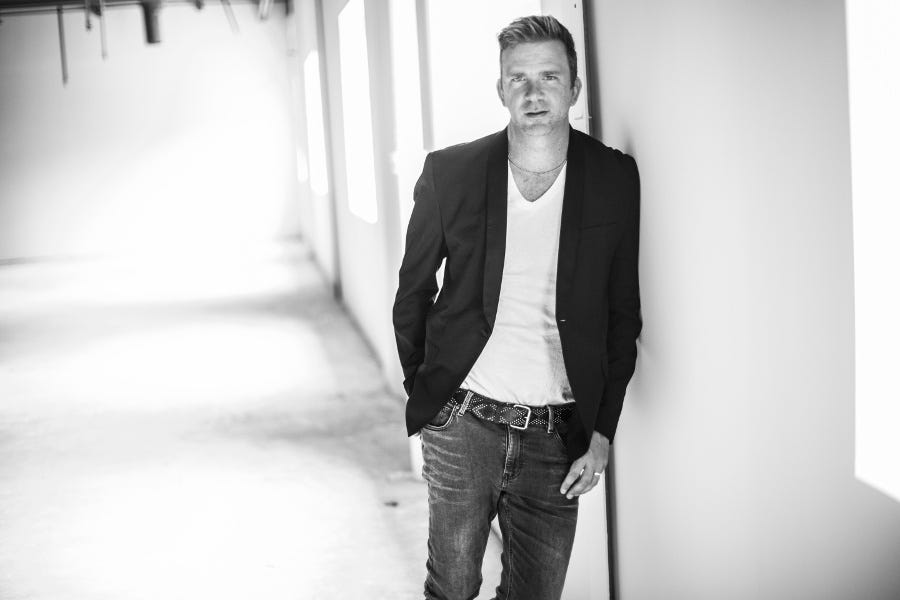 Photo by Topher Cox -----------------------------------