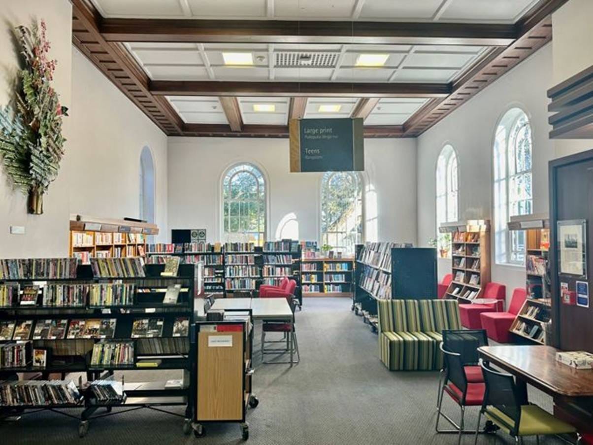 Remuera Library Interior image 2