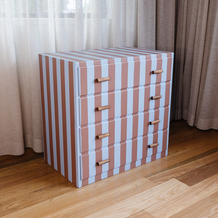How to paint two toned stripes