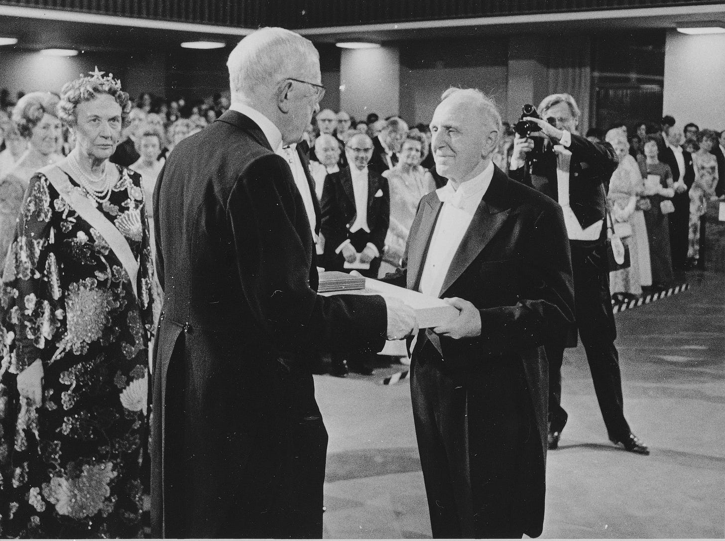 Putting a Price on Simon Kuznets's Nobel in Economics - The New York Times Putting a Price on Simon Kuznets's Nobel in Economics - The New York Times