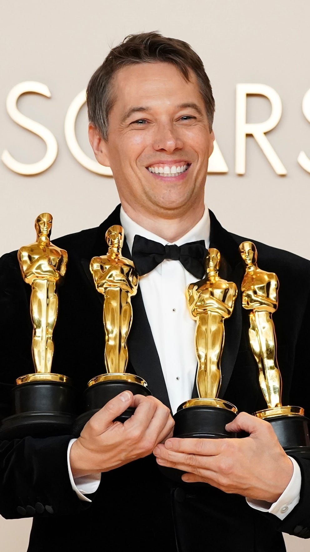 Anora' director Sean Baker made history at the 2025 Oscars -- here's how -  ABC News
