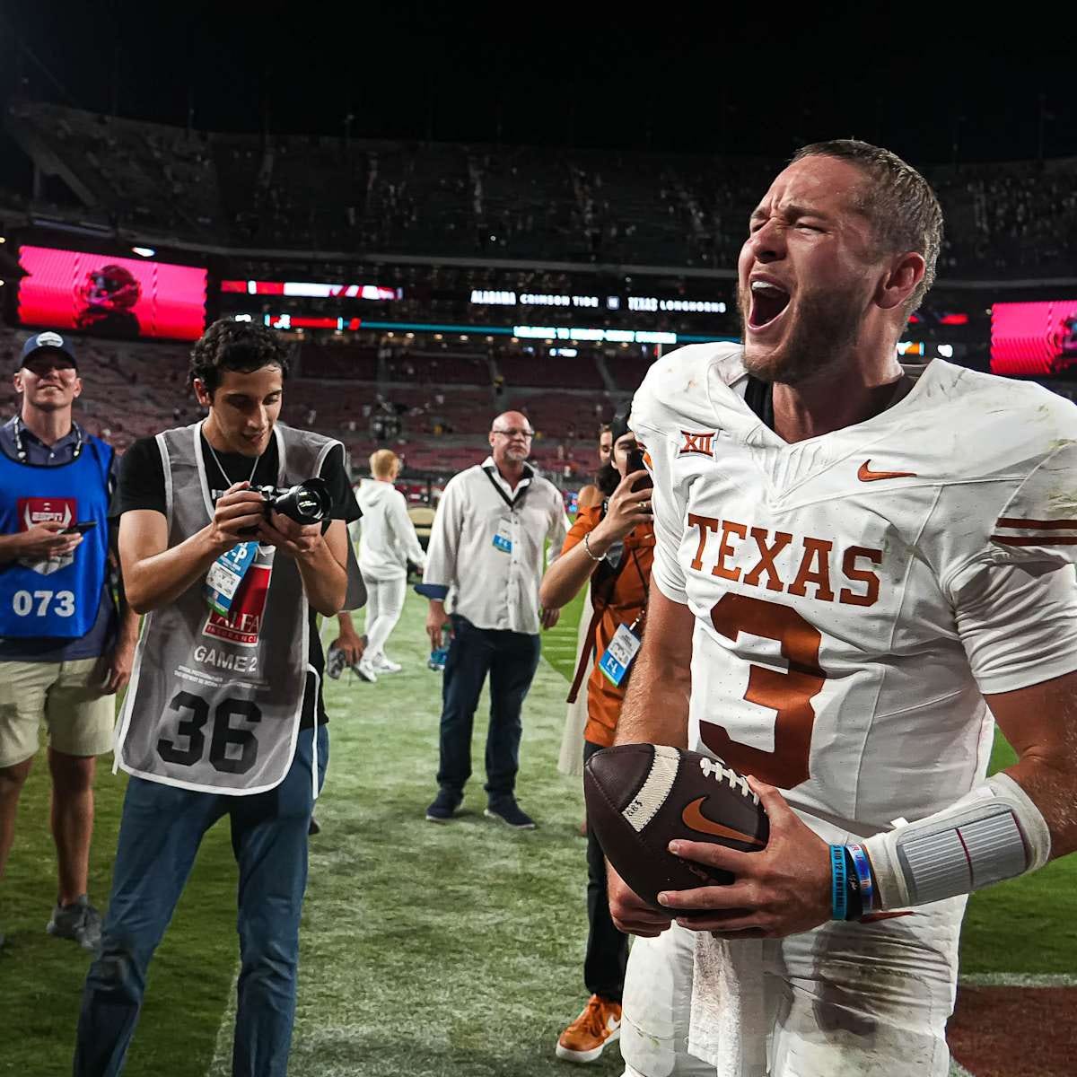 It's Pretty Rare': Texas Longhorns QB Quinn Ewers Reflects On Win Over  Alabama - Sports Illustrated Texas Longhorns News, Analysis and More