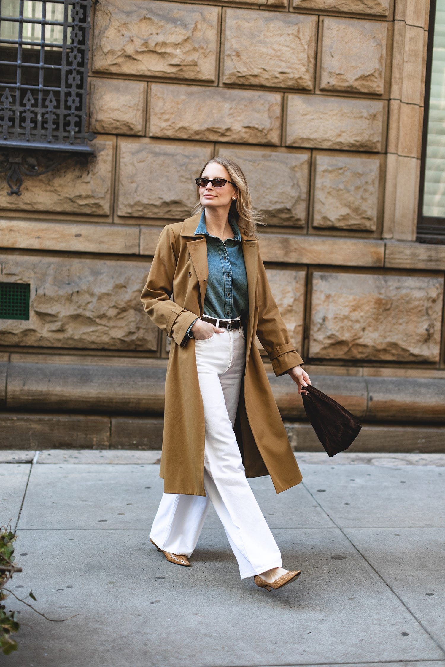 新品　nalm. reversible frill half trench Updated classics: the best trench coats to shop right now