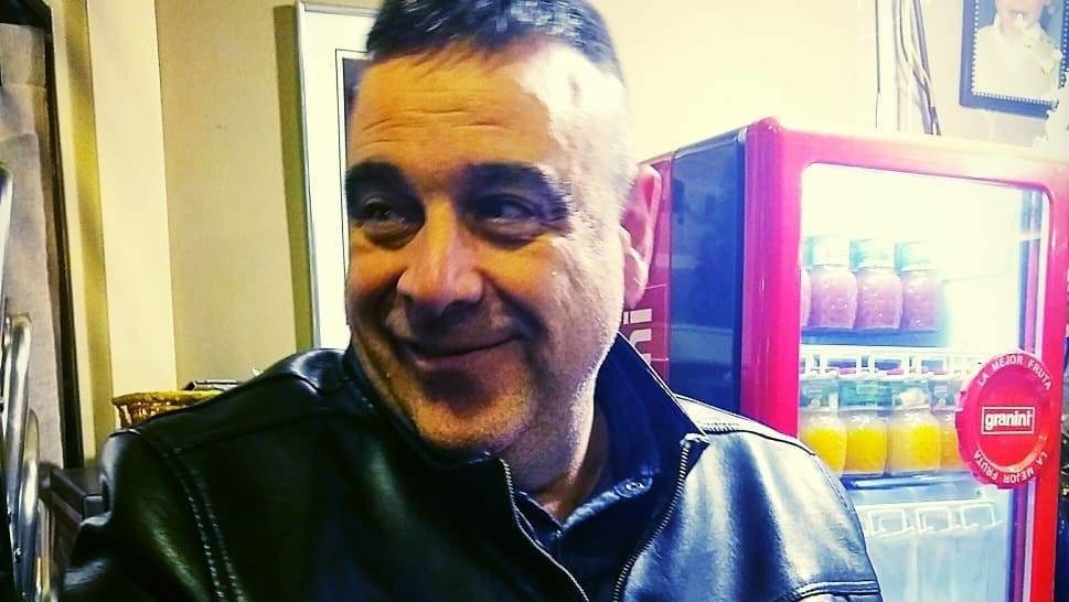 Román Carbajo. Román Carbajo.