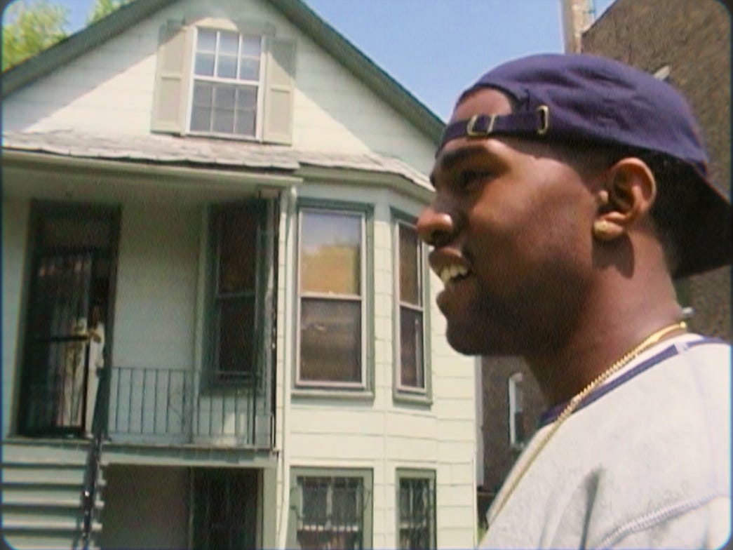 Ye and his mom take a trip to their old house. Ye and his mom take a trip to their old house.