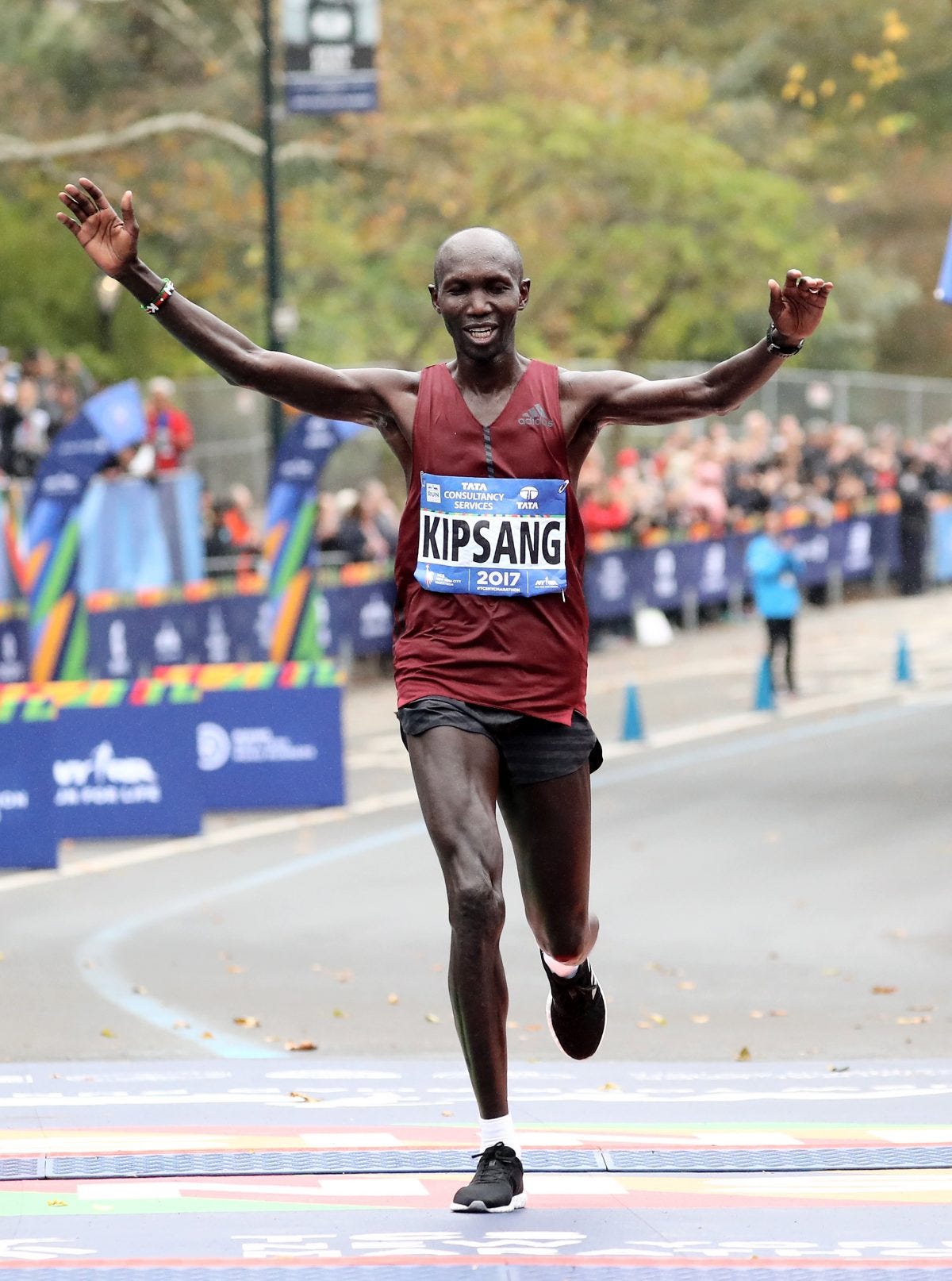 Biomechanical factors associated with running economy and performance of  elite Kenyan distance runners: A systematic review. - Swimming Science