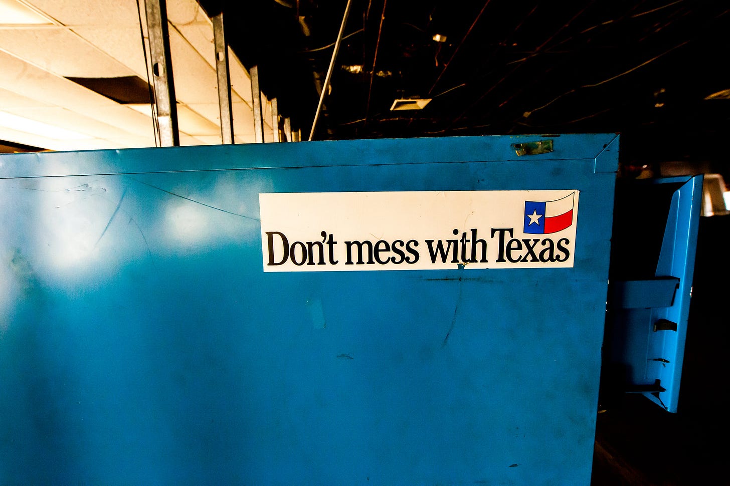 Don't mess with Texas sign Don't mess with Texas sign