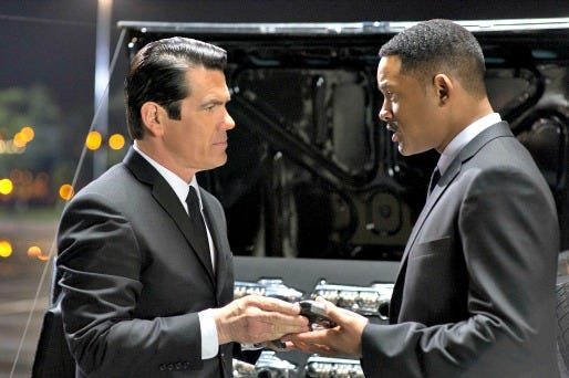 Men in Black III - inside