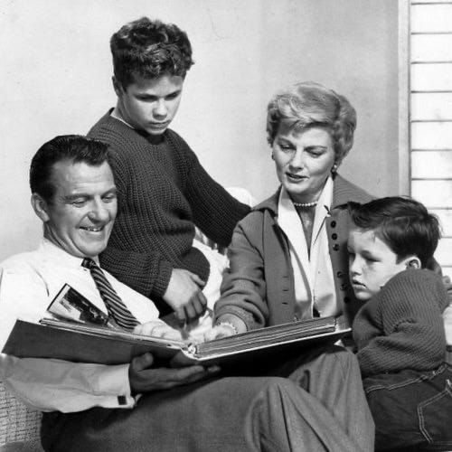 File:Cleaver family Leave it to Beaver 1960.JPG File:Cleaver family Leave it to Beaver 1960.JPG