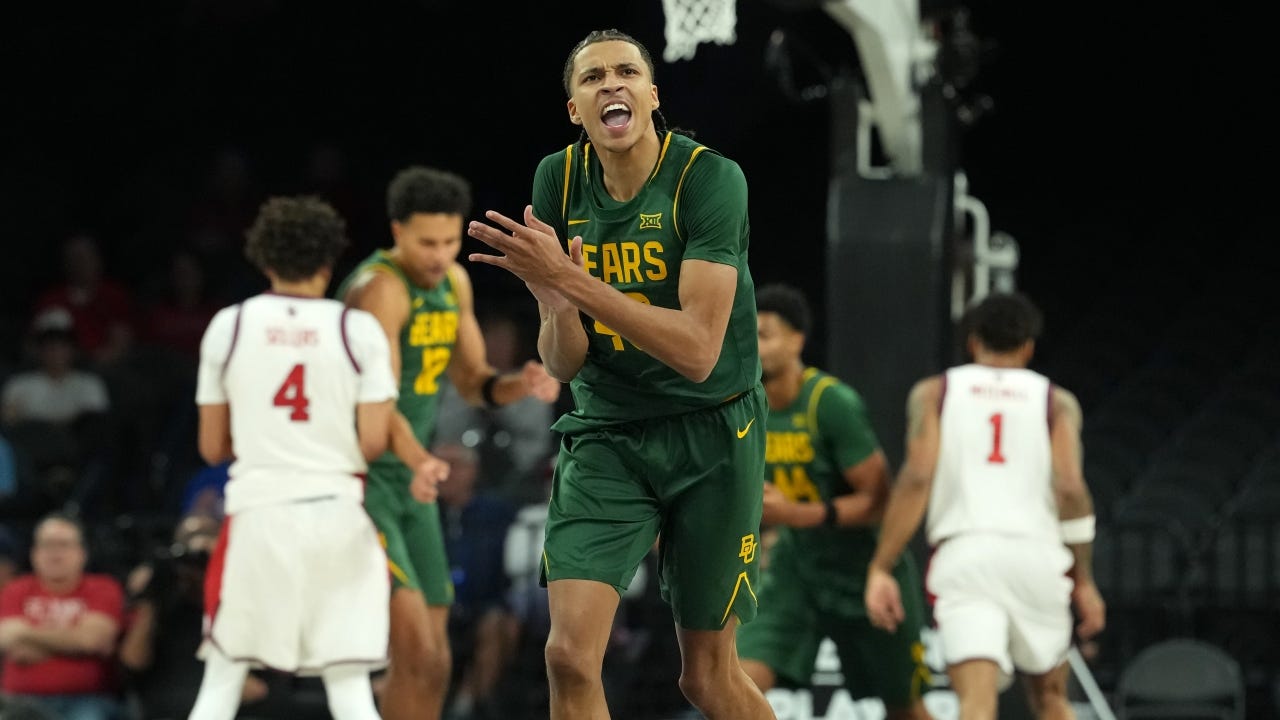 Baylor Basketball's Cameron Carr Honored in Big 12 Starting Five | SicEm365