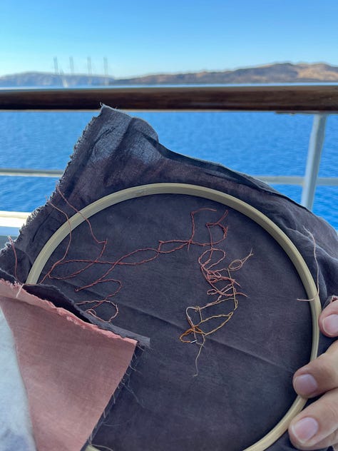 broderie sur un bâteau