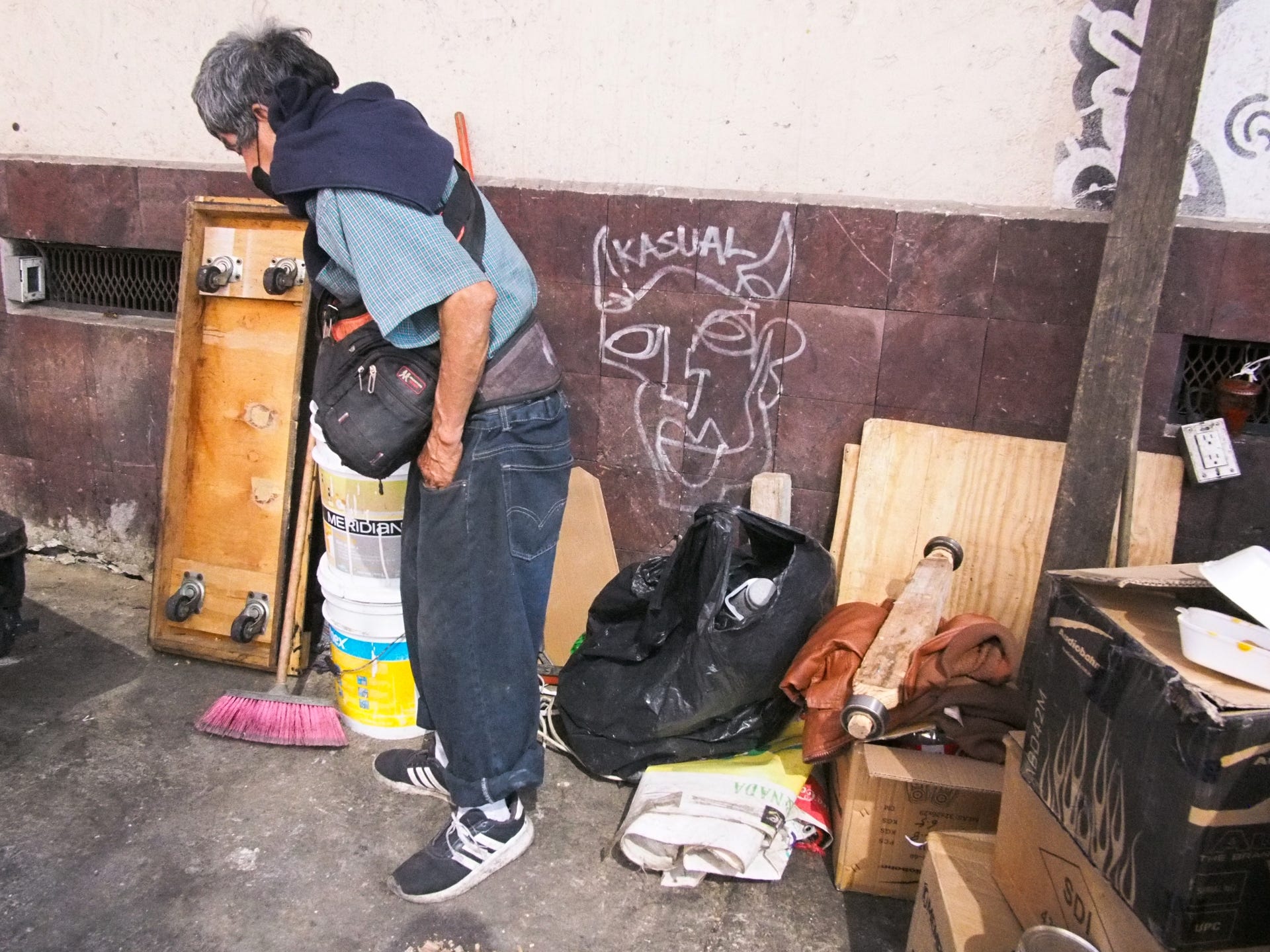 How much you feel the metropolis? - Alex Street, image size:1920x1440