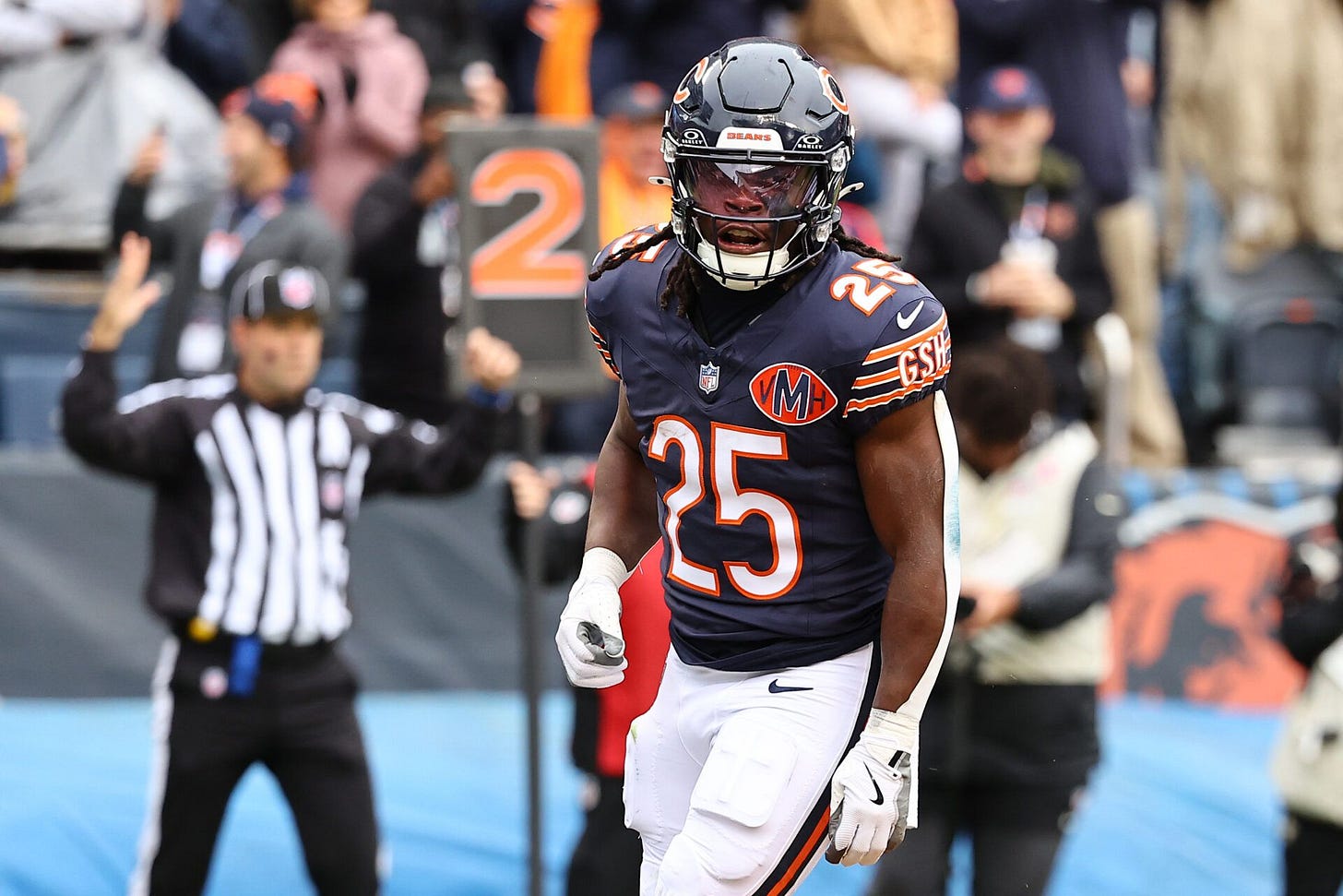Kyle Monangai Fantasy Football Waiver Wire: Should Managers Pick Up the Bears' RB This Week? Kyle Monangai Fantasy Football Waiver Wire: Should Managers Pick Up the Bears' RB This Week?