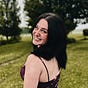 Emma Beddingfield's avatar
