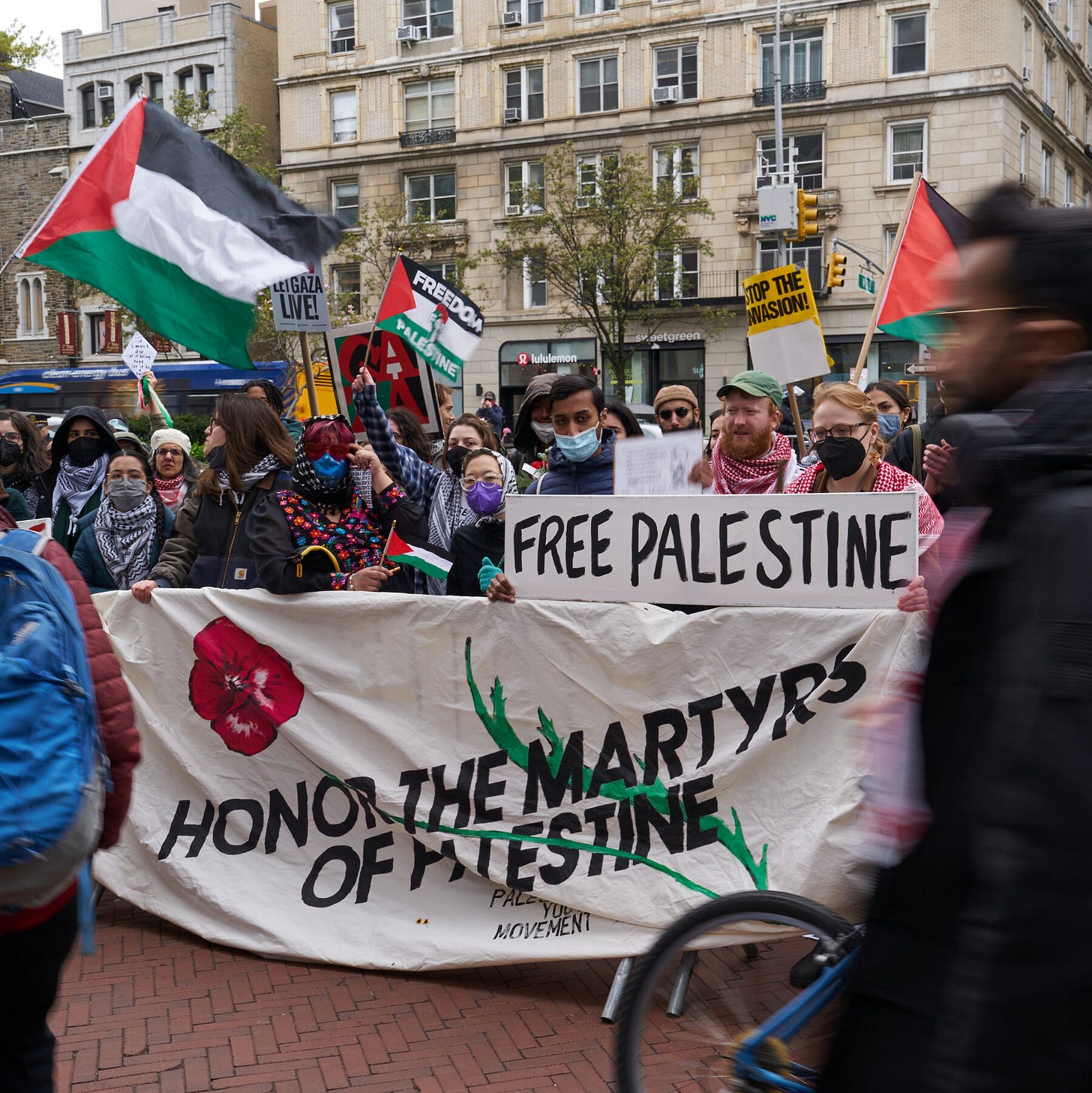 Some Jewish Students Are Targeted as Protests Continue at Columbia - The  New York Times