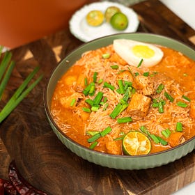 Vegetarian Mee Siam - one for our plant-based friends!