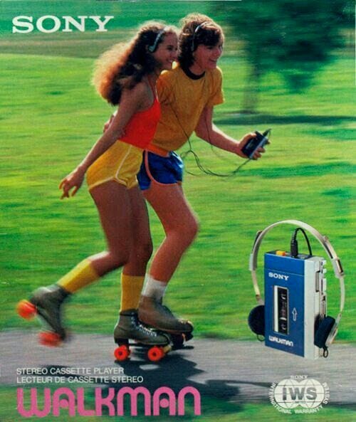 SONY #WALKMAN | Sfondi vintage, Vecchie pubblicità, Vintage