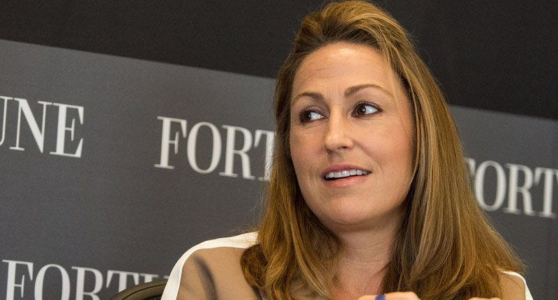 mylan ceo heather bresch loses sarah jessica parker mylan ceo heather bresch loses sarah jessica parker