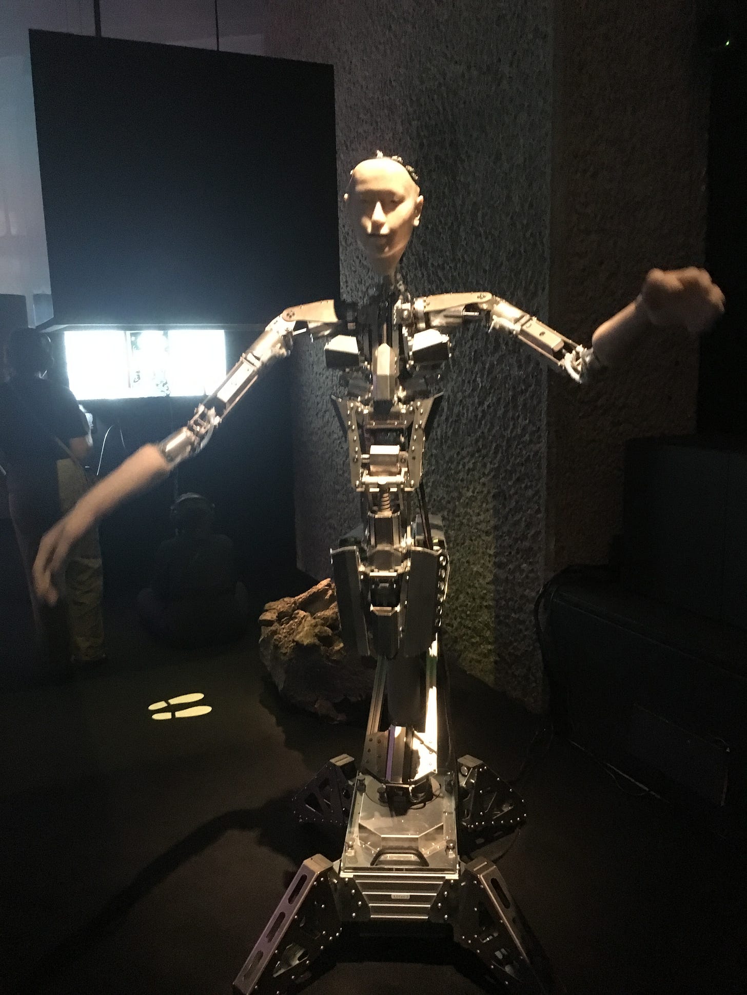 Picture of a robot with a human phase