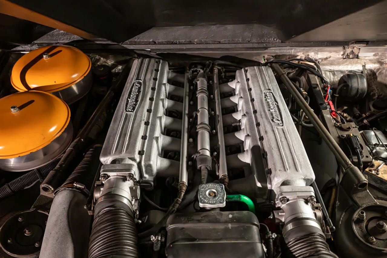 Lamborghini LM002 | Photo: RM Sotheby's