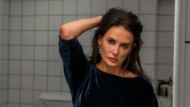 A Substância': o polêmico filme de terror com Demi Moore que satiriza  ditadura da beleza - BBC News Brasil