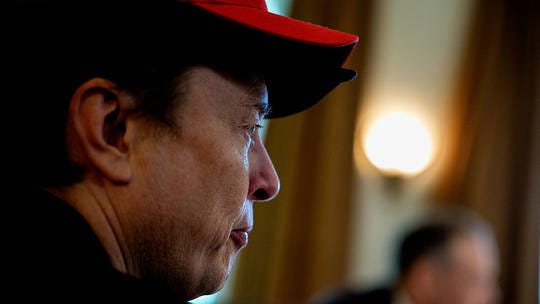 „Itt az ideje ledobni a nagy bombát” - Elon Musk az Epstein-aktákkal kapcsolatos állítást tett Trump-ról - Elmérgesedett a viszony!