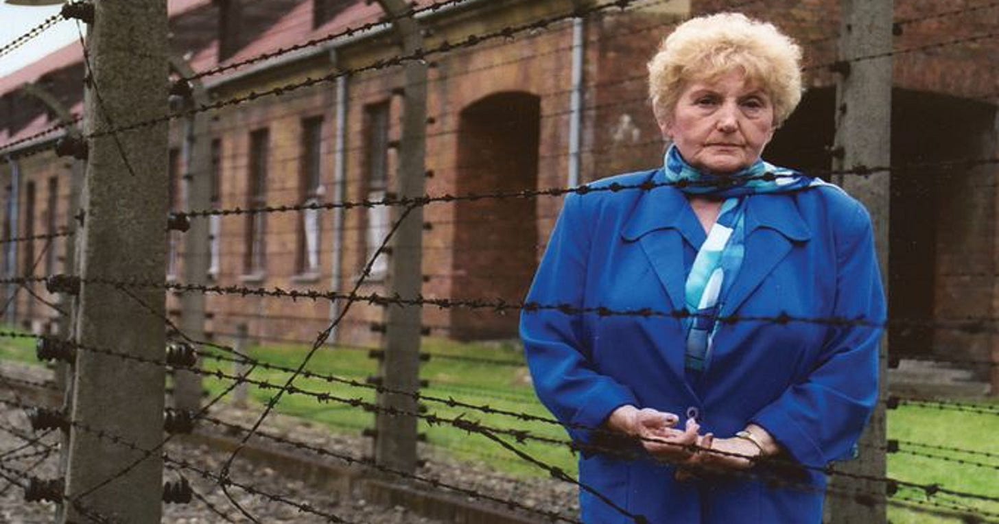 Holocaust survivor Eva Mozes Kor dies in Poland at 85 Holocaust survivor Eva Mozes Kor dies in Poland at 85