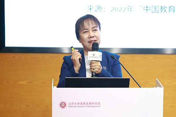 Lei Xiaoyan: the race between education and technology has come to China