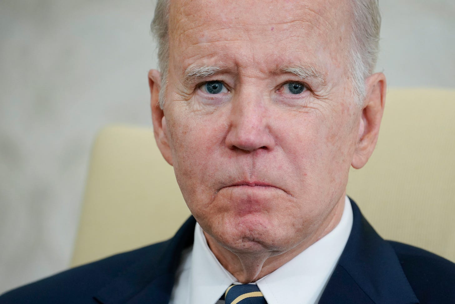 Biden's old guy advantage with older voters - POLITICO