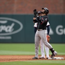 Eugenio Suárez's go-ahead two-run double Eugenio Suárez's go-ahead two-run double