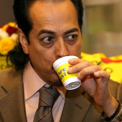 The original #Brownlisted by Sarlos Cantana