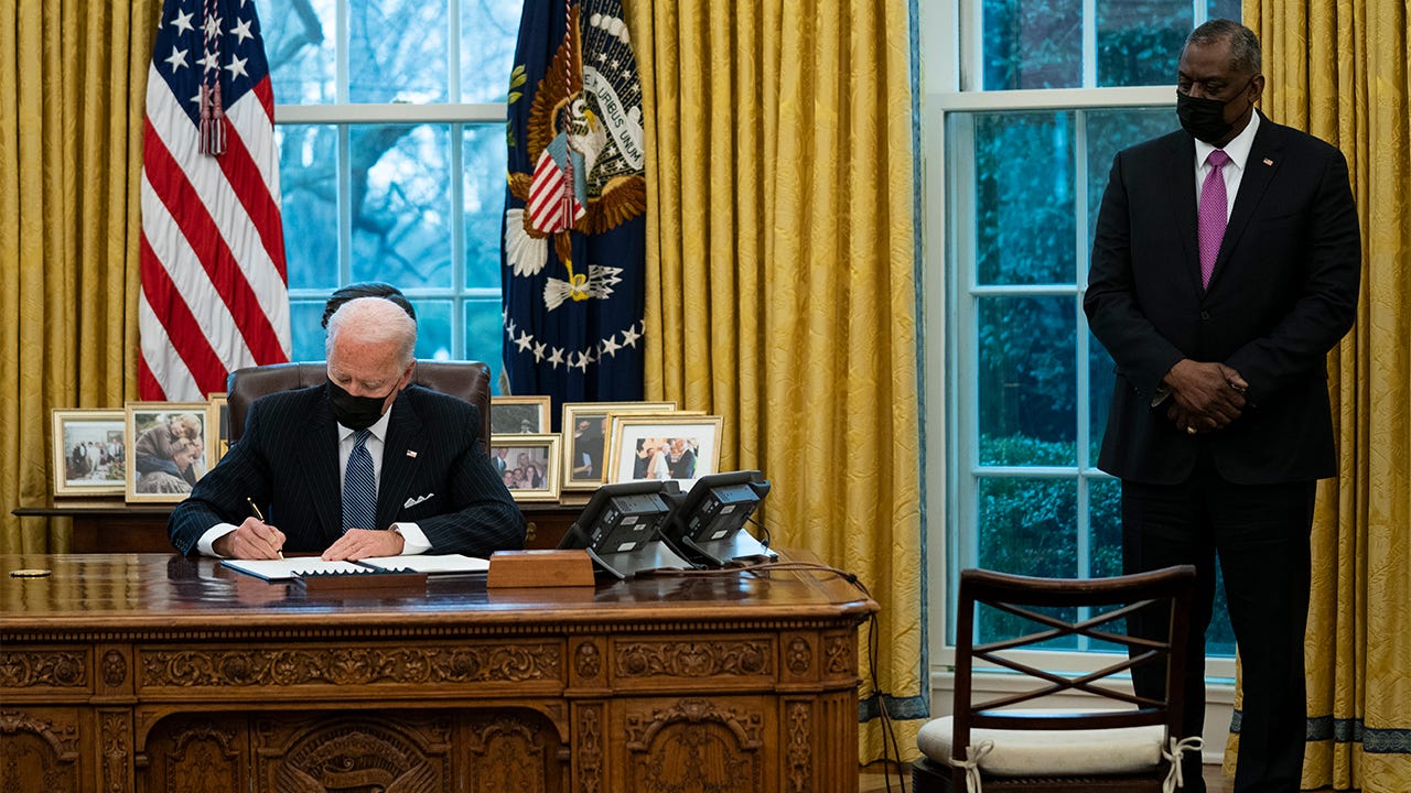President Joe Biden reverses Donald Trump ban on transgender people in  military - ABC7 New York