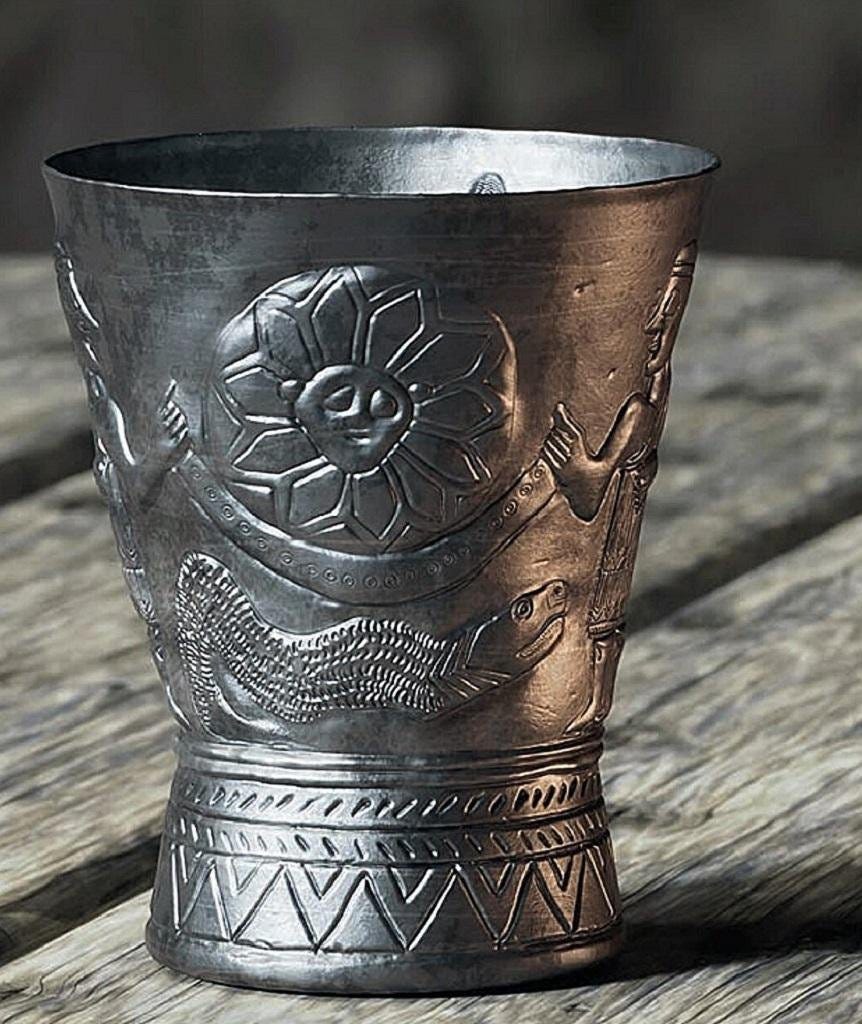 4,000-year-old ˁAin Samiya goblet reveals a Bronze Age vision of cosmic creation and order 4,000-year-old ˁAin Samiya goblet reveals a Bronze Age vision of cosmic creation and order